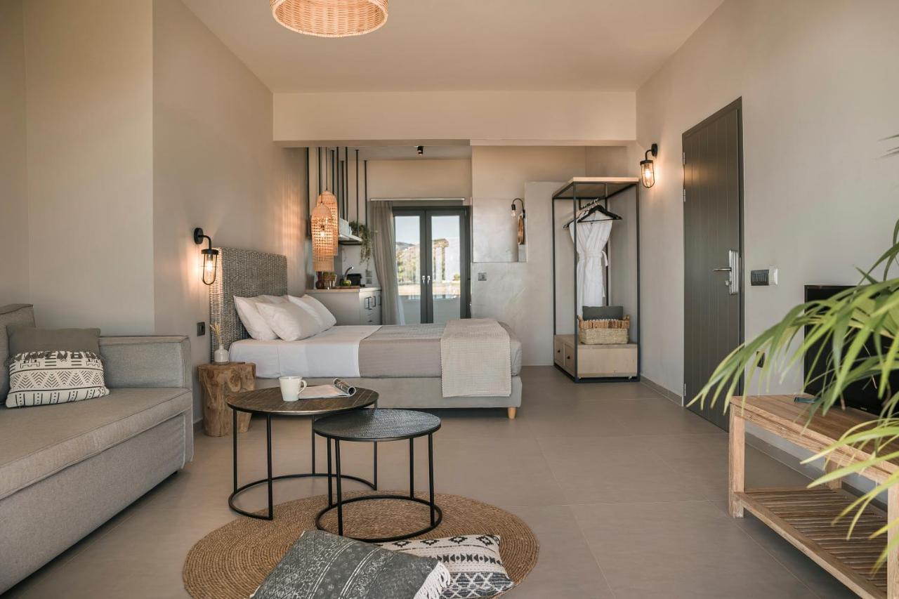 Thalassa Suite-Grand Blue Beach Residence Lixouri Exterior photo